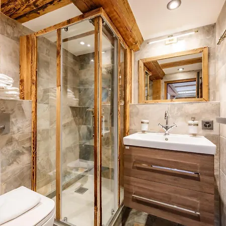 De La Croix-federale Szálloda Leukerbad